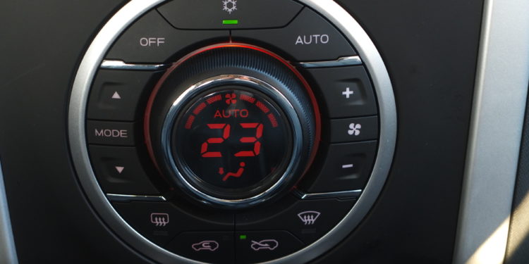 Isuzu D-Max LS 1.9 DOHC: Durabilidade e flexibilidade! 28