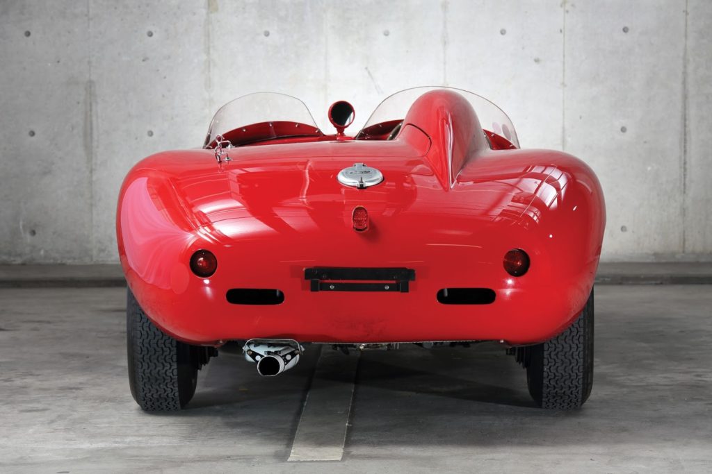 Ferrari 750 Monza de 1955 ganhou um novo dono por mais de 3 milhões de Euros! 16