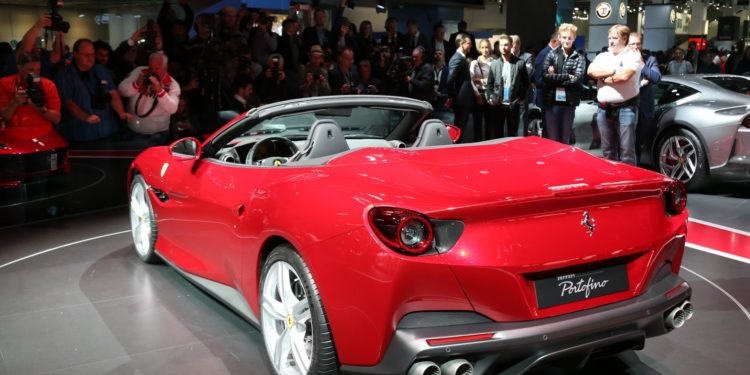 Ferrari revela Portifino "a fundo" no salão de Frankfurt! 22