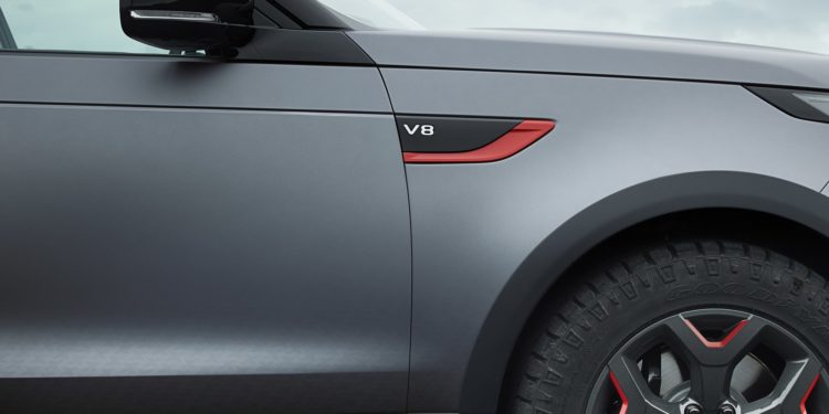 Land Rover lança Discovery SVX com 525cv focado no Todo-o-Terreno! 22