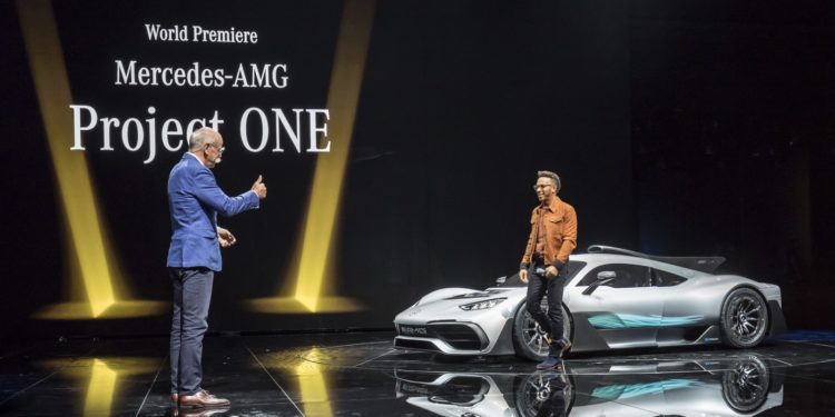 Mercedes-AMG Project One revelado em Frankfurt! 56