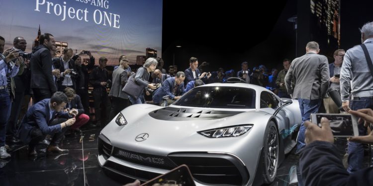 Mercedes-AMG Project One revelado em Frankfurt! 48