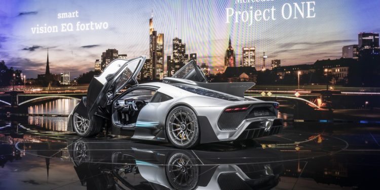 Mercedes-AMG Project One revelado em Frankfurt! 39