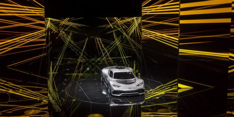 Mercedes-AMG Project One revelado em Frankfurt! 32