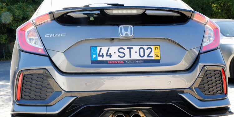 Honda Civic Sport Plus 1.5 VTEC: O legado VTEC! 92