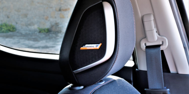 Nissan Micra 0.9 tCe BOSE: A evolução do Legado! 37