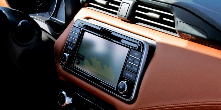 Nissan Micra 0.9 tCe BOSE: A evolução do Legado! 32