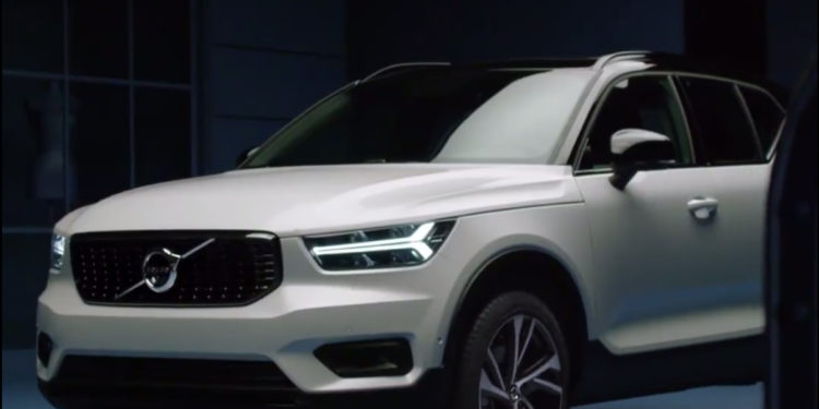 Volvo revela novo XC40! Mas não era suposto! 21
