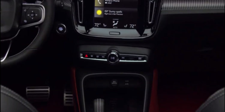 Volvo revela novo XC40! Mas não era suposto! 14