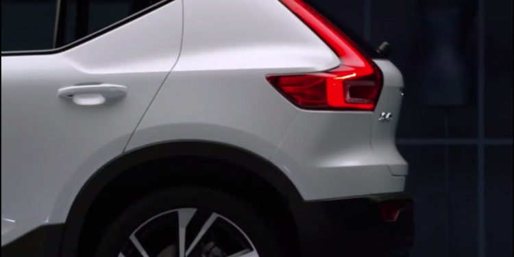 Volvo revela novo XC40! Mas não era suposto! 26