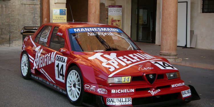 Alfa Romeo 155 V6 DTM: O Italiano vitorioso do campeonato alemão! 30