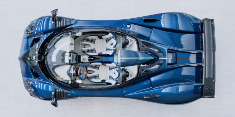 Pagani lança serviço exclusivo de restauro! 18