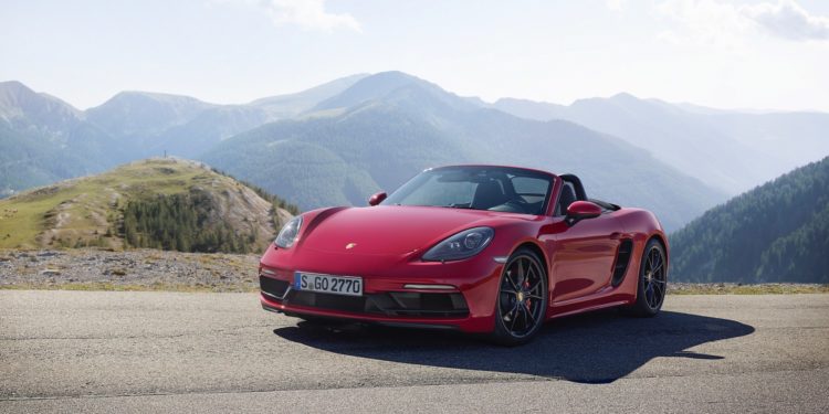 Porsche revela novo 718 GTS! 19