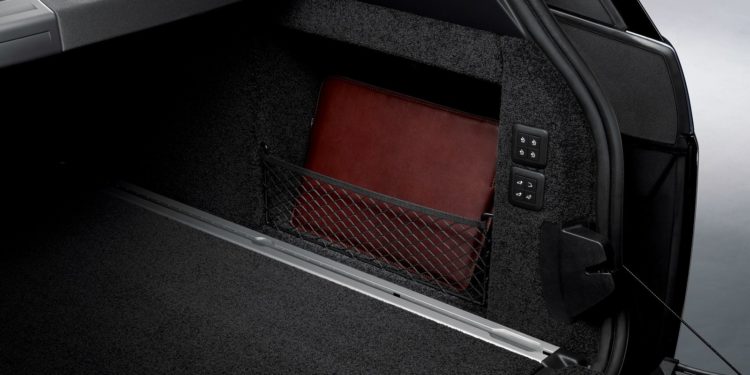 Range Rover recebe facelift com nova versão híbrida plug-in! 44