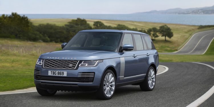 Range Rover recebe facelift com nova versão híbrida plug-in! 36
