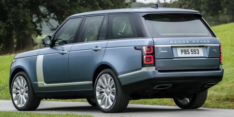 Range Rover recebe facelift com nova versão híbrida plug-in! 16