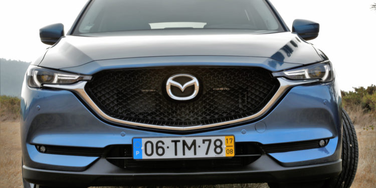 Mazda CX-5 2.2 SKYACTIV-D 4X2 Evolve AT: Eficiência elegante! 66