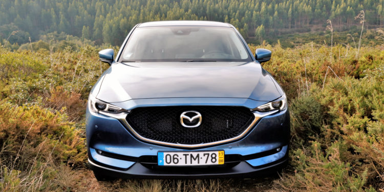 Mazda CX-5 2.2 SKYACTIV-D 4X2 Evolve AT: Eficiência elegante! 48