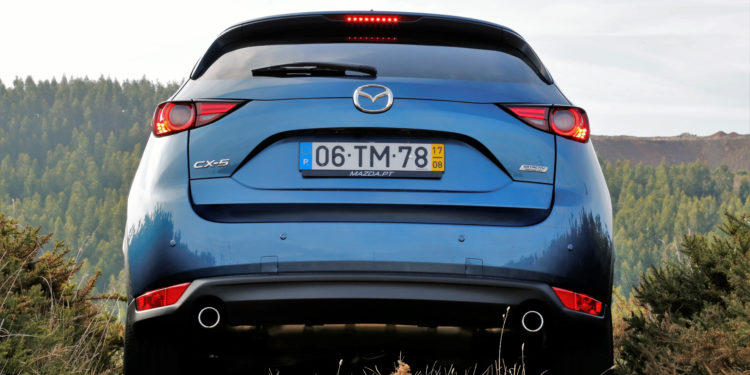 Mazda CX-5 2.2 SKYACTIV-D 4X2 Evolve AT: Eficiência elegante! 47