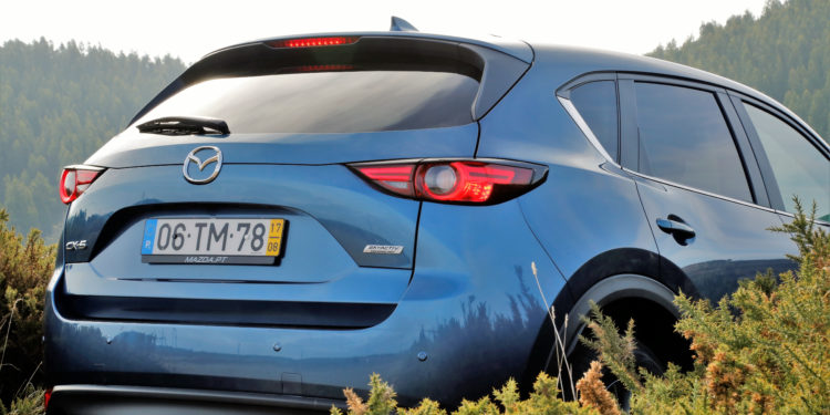 Mazda CX-5 2.2 SKYACTIV-D 4X2 Evolve AT: Eficiência elegante! 45