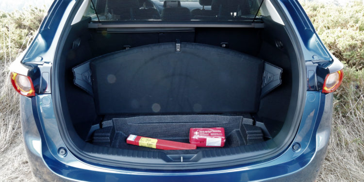 Mazda CX-5 2.2 SKYACTIV-D 4X2 Evolve AT: Eficiência elegante! 40