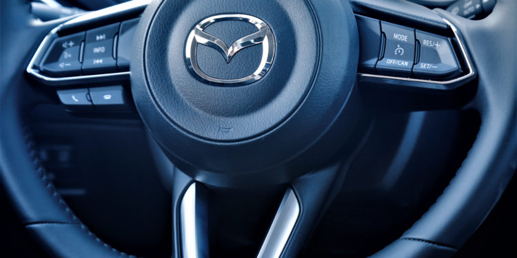 Mazda CX-5 2.2 SKYACTIV-D 4X2 Evolve AT: Eficiência elegante! 35