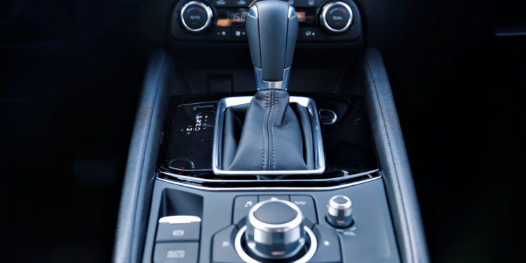 Mazda CX-5 2.2 SKYACTIV-D 4X2 Evolve AT: Eficiência elegante! 32