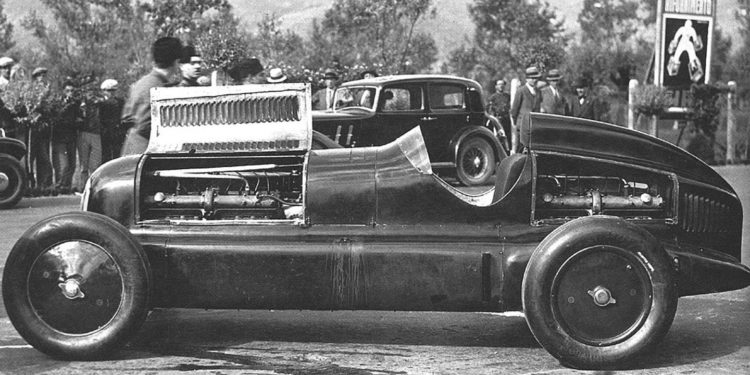 Alfa Romeo 16C Bimotore: O primeiro automóvel de corridas da Ferrari? 27