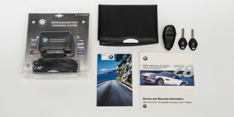 Este é o BMW Z8 de Steve Jobs! 14