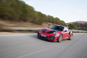 Walter Rohrl acha Porsche 991 GT2 RS demasiado rápido para Nurburgring! 14