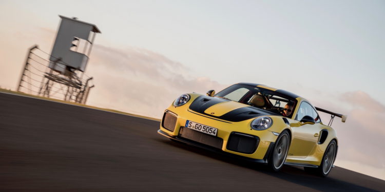 O Porsche 911 GT2 RS esteve em Portugal com Walter Rorhl e Mark Webber! 58