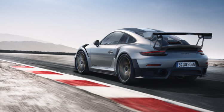 O Porsche 911 GT2 RS esteve em Portugal com Walter Rorhl e Mark Webber! 69