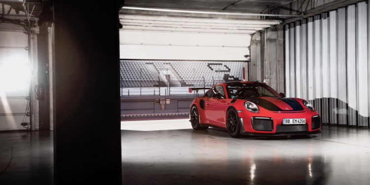 O Porsche 911 GT2 RS esteve em Portugal com Walter Rorhl e Mark Webber! 40