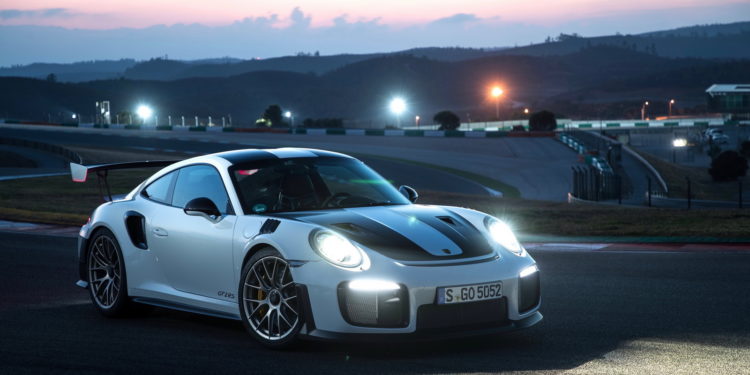 O Porsche 911 GT2 RS esteve em Portugal com Walter Rorhl e Mark Webber! 37