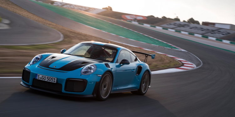 O Porsche 911 GT2 RS esteve em Portugal com Walter Rorhl e Mark Webber! 36