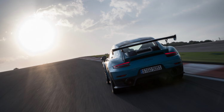 O Porsche 911 GT2 RS esteve em Portugal com Walter Rorhl e Mark Webber! 31