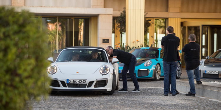 O Porsche 911 GT2 RS esteve em Portugal com Walter Rorhl e Mark Webber! 26