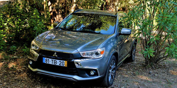 Novo Mitsubishi ASX 1.6 DI-D Intens: Valor seguro! 59