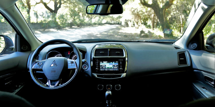 Novo Mitsubishi ASX 1.6 DI-D Intens: Valor seguro! 41