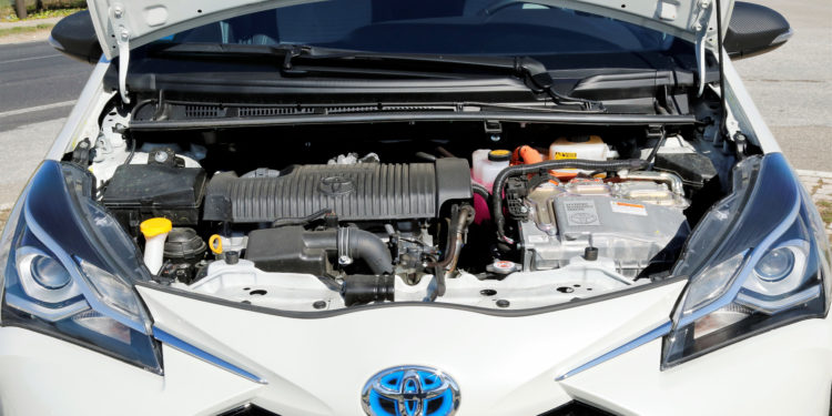 Toyota Yaris Hybrid: Utilitário ecológico! 40