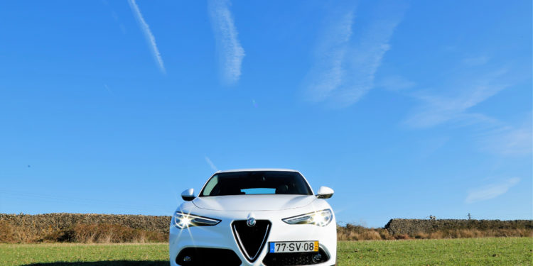 Alfa Romeo Stelvio Super 2.2 JTDM 210CV Q4: Performance Perfeita! 33