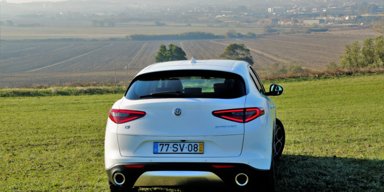 Alfa Romeo Stelvio Super 2.2 JTDM 210CV Q4: Performance Perfeita! 42