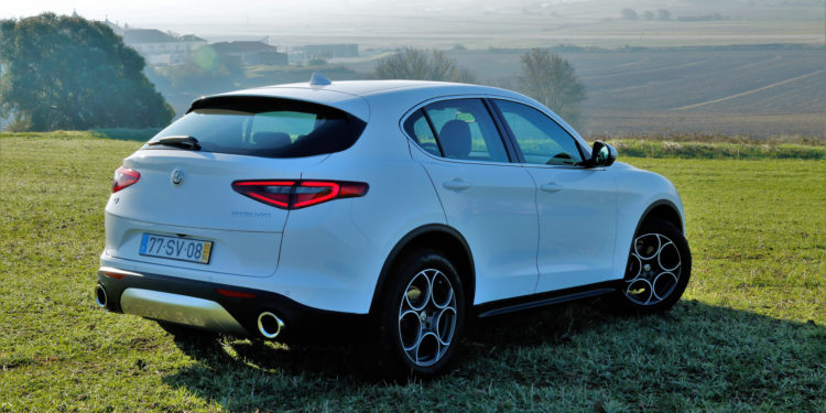 Alfa Romeo Stelvio Super 2.2 JTDM 210CV Q4: Performance Perfeita! 47