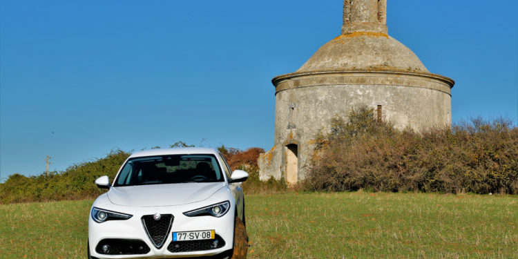 Alfa Romeo Stelvio Super 2.2 JTDM 210CV Q4: Performance Perfeita! 51