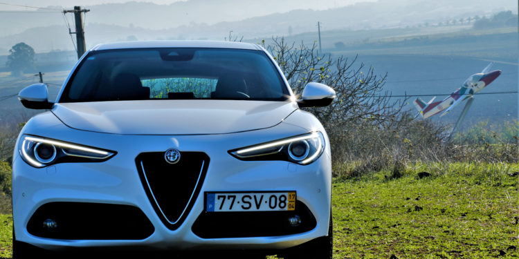 Alfa Romeo Stelvio Super 2.2 JTDM 210CV Q4: Performance Perfeita! 54