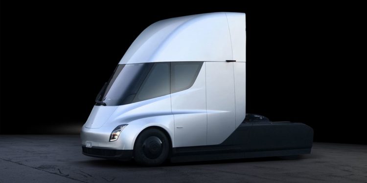 Tesla revela camião com 800km de autonomia! 48