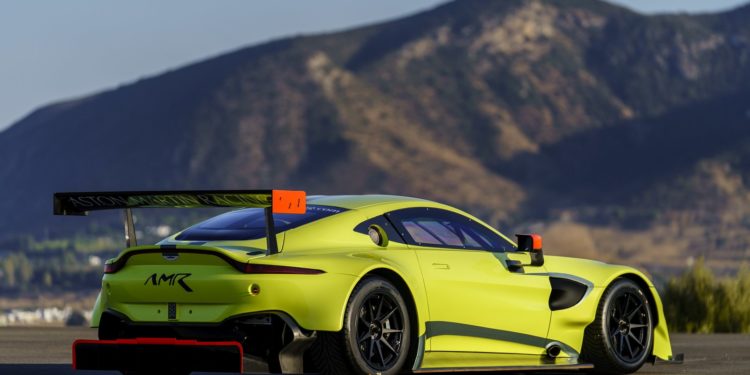 Aston Martin Vantage GTE WEC revelado! 24