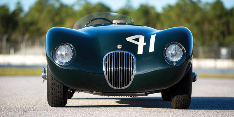 Este Jaguar C-Type vai a leilão e não será barato! 33