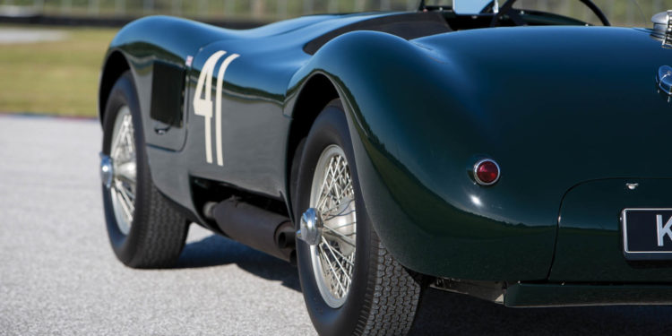 Este Jaguar C-Type vai a leilão e não será barato! 20