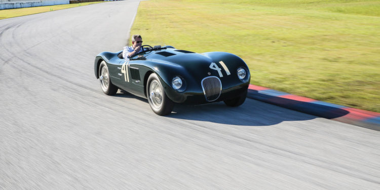 Este Jaguar C-Type vai a leilão e não será barato! 15